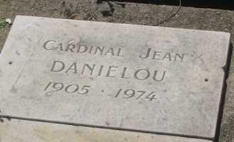 jean daniélou prostituée